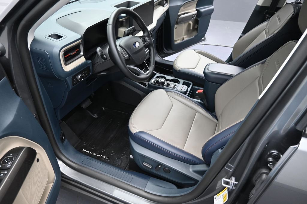 Used 2025 Ford Maverick Lariat AWD/4WD image 11