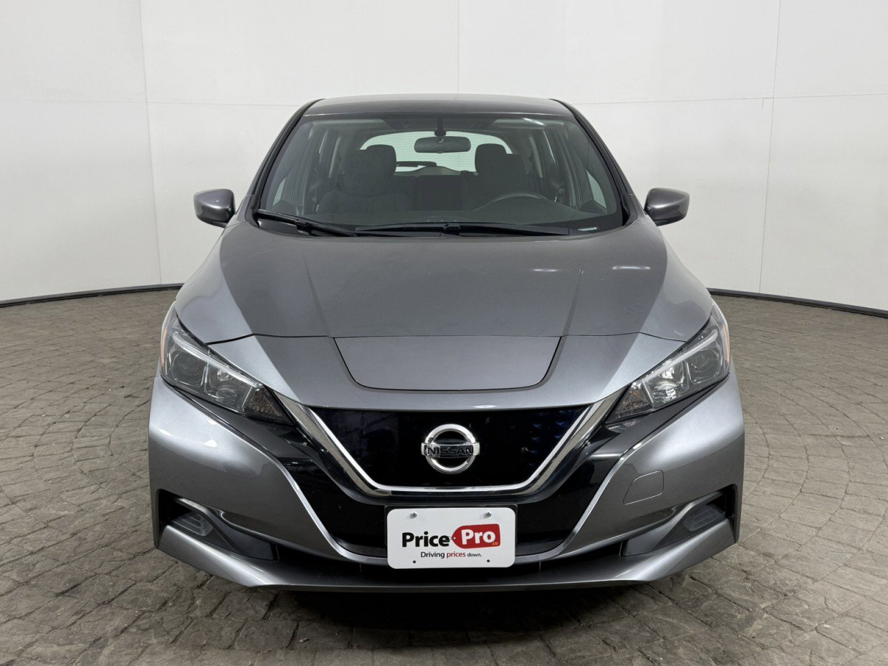 Used 2019 Nissan Leaf S w/ S Charge Package image 2