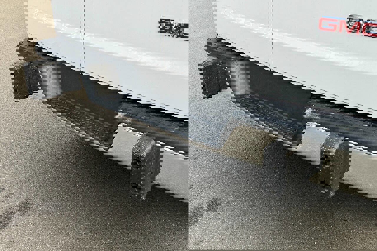 Used 2022 GMC Savana 2500 w/ Driver Convenience Package image 29