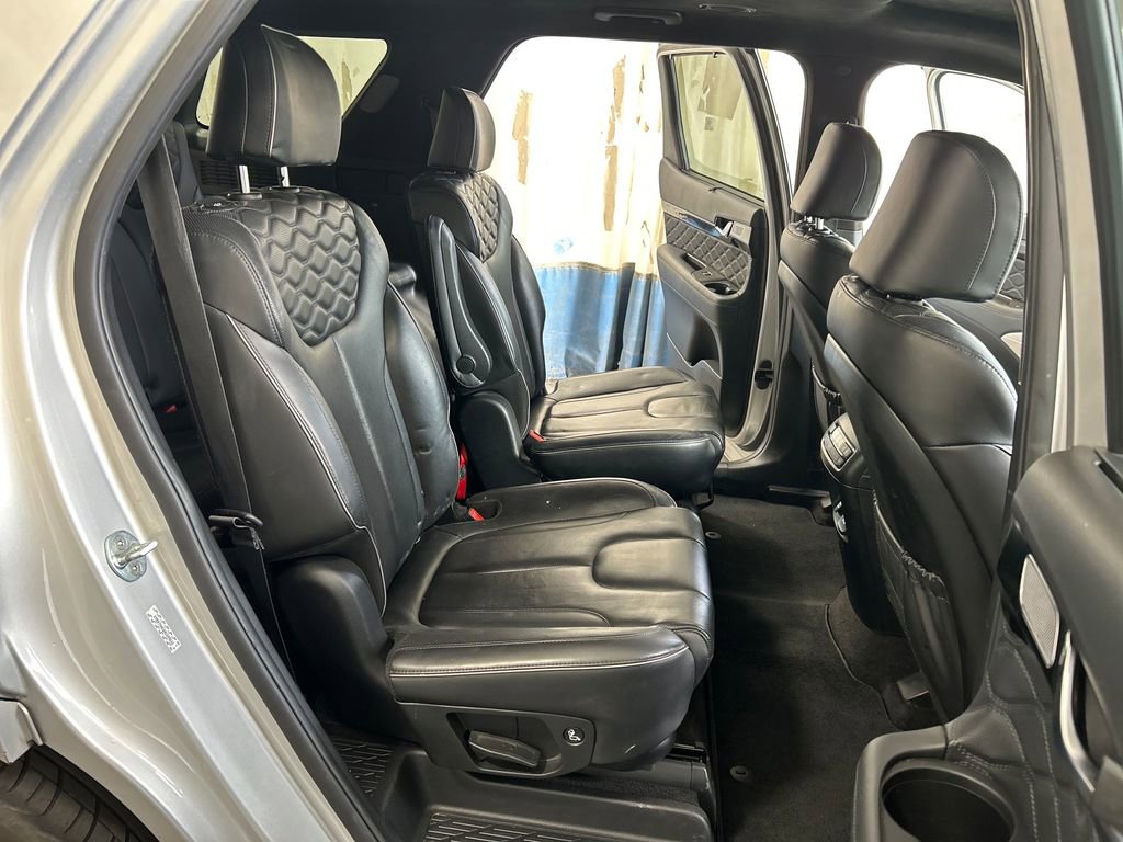Used 2022 Hyundai Palisade Calligraphy w/ Cargo Package FWD image 24