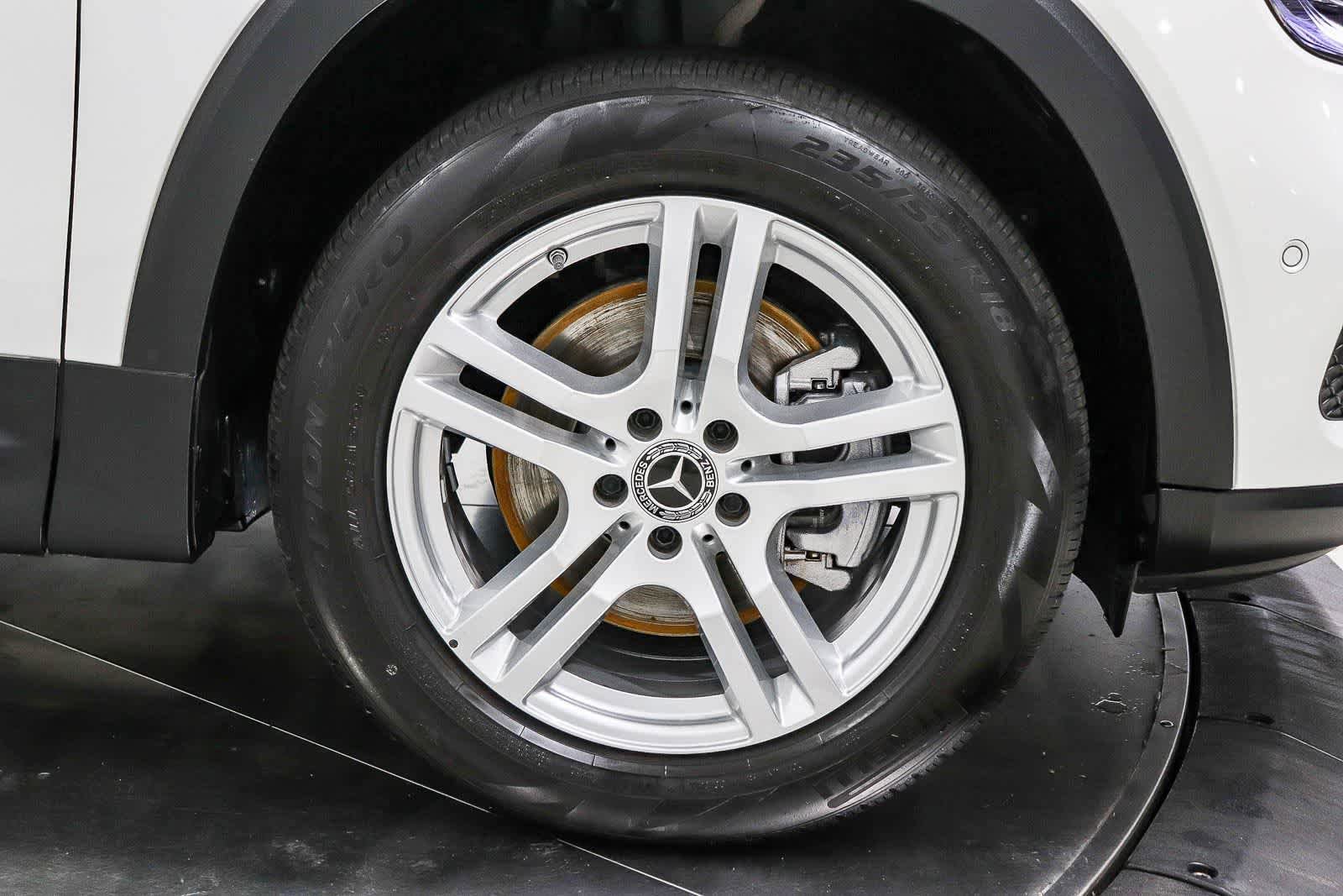 Used 2022 Mercedes-Benz GLB 250 4MATIC image 9