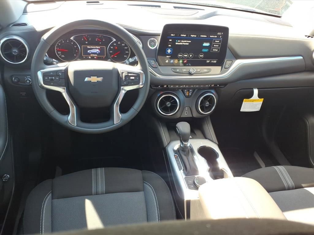 New 2026 Chevrolet Blazer LT w/ Convenience Package image 21
