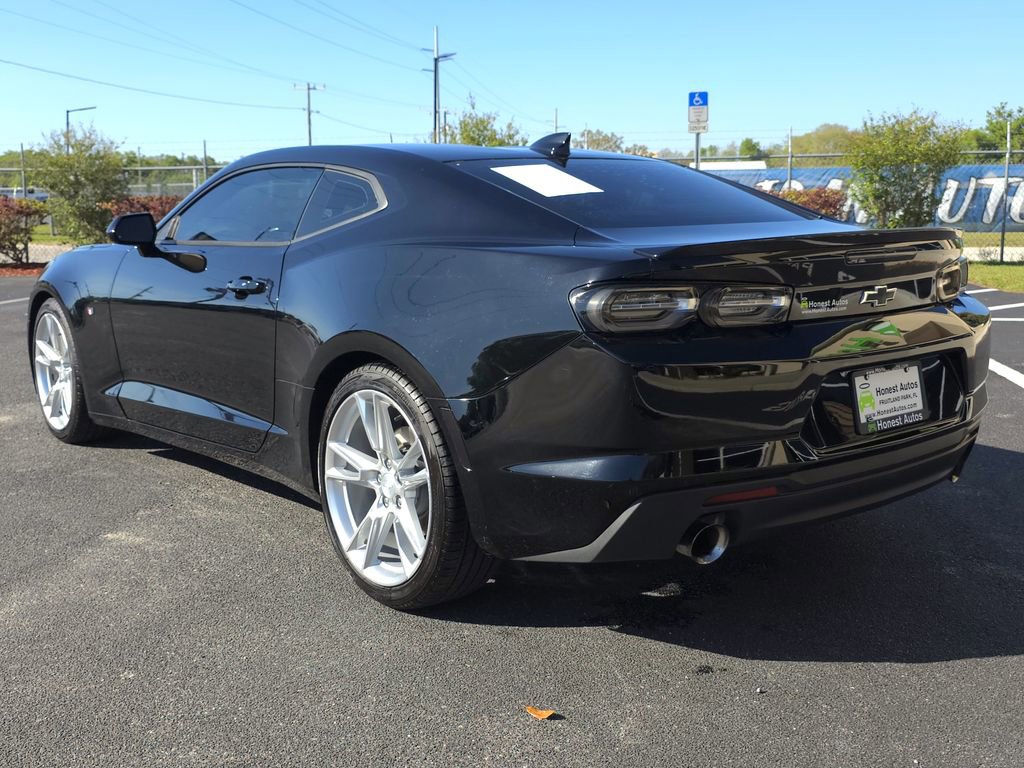 Used 2021 Chevrolet Camaro LT w/ RS Package RWD image 7