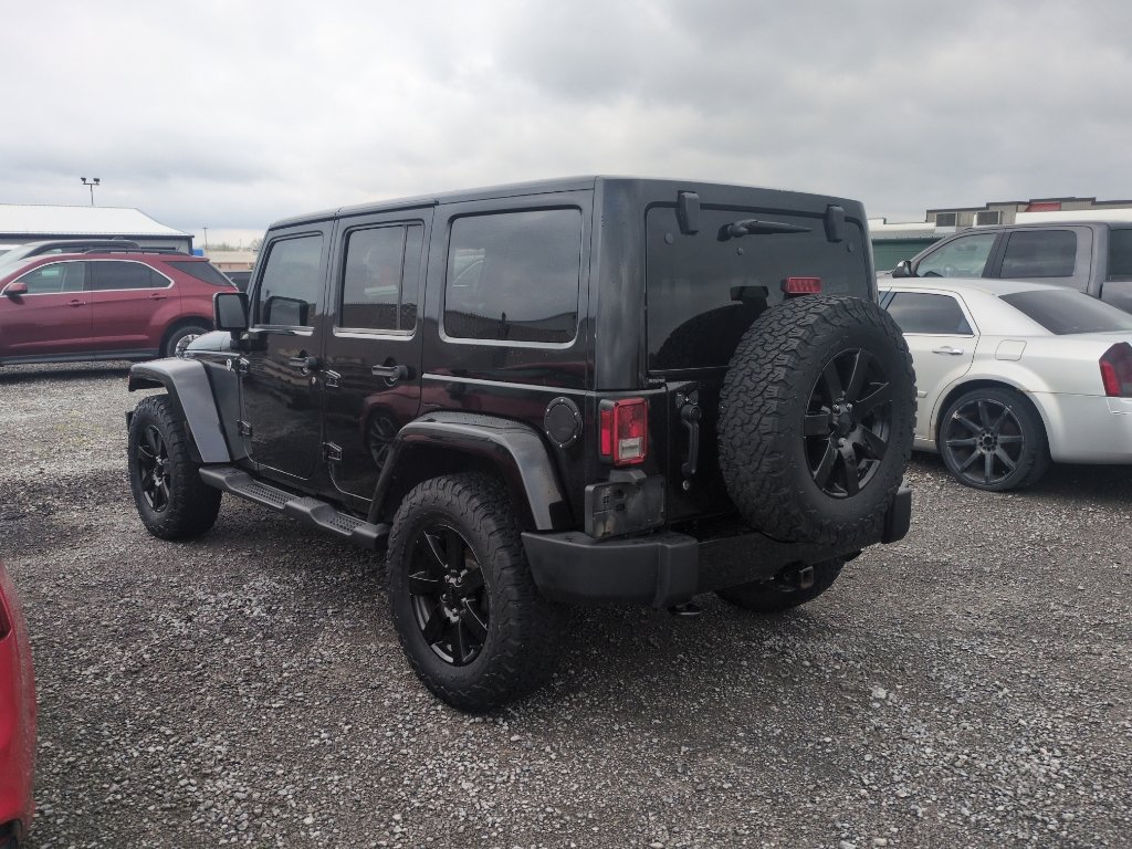 Used 2014 Jeep Wrangler Altitude AWD/4WD image 8