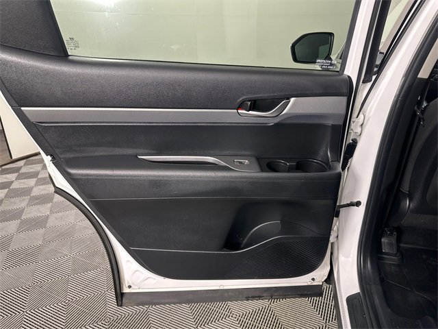 Used 2021 Hyundai Palisade SEL w/ Winter Package image 11