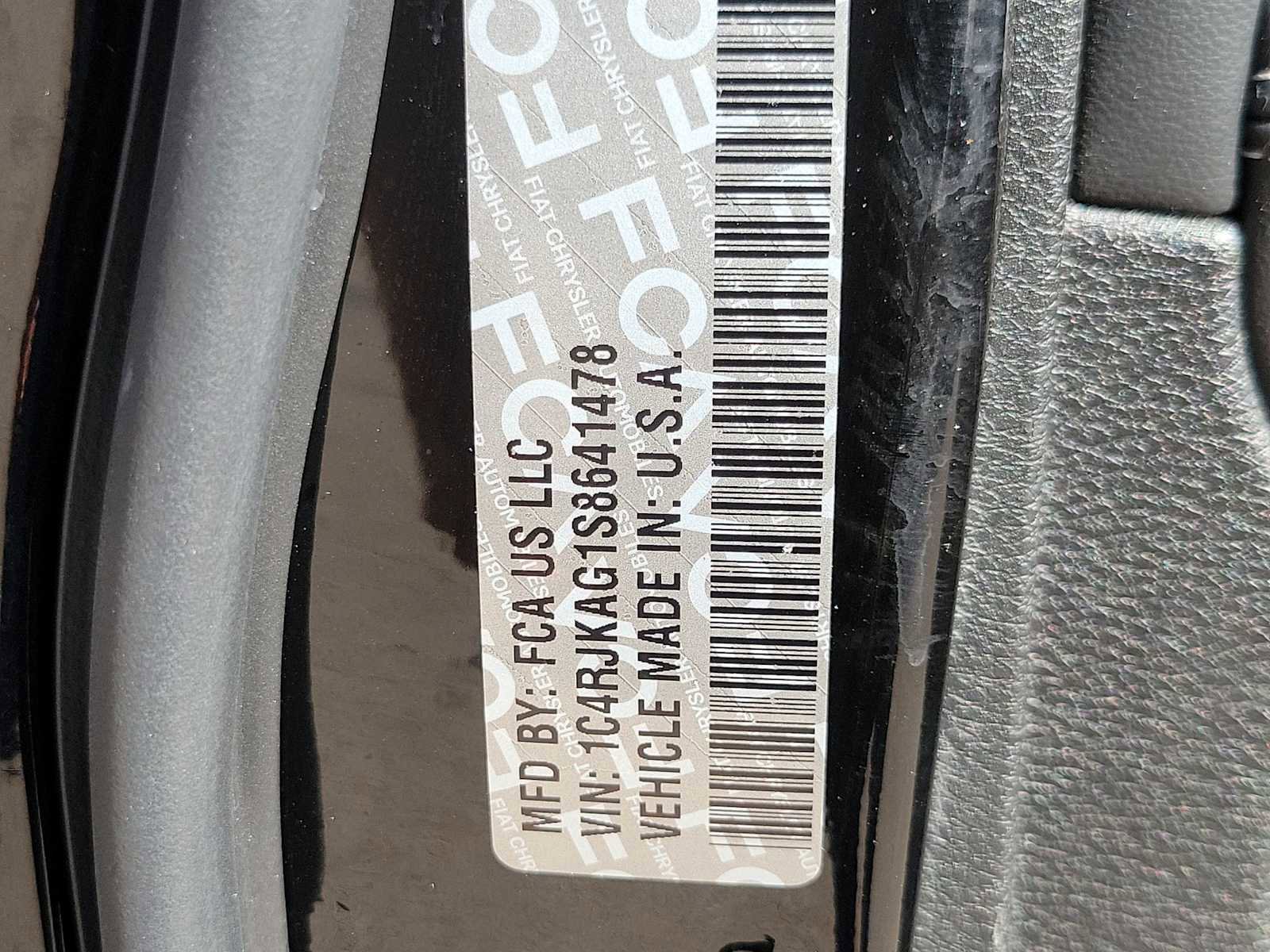 Used 2025 Jeep Grand Cherokee L Laredo image 21