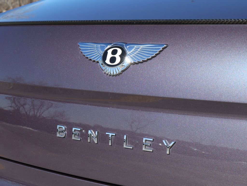 Used 2023 Bentley Flying Spur Azure AWD/4WD image 8