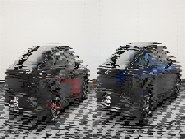 Used 2025 Kia K4 image 4