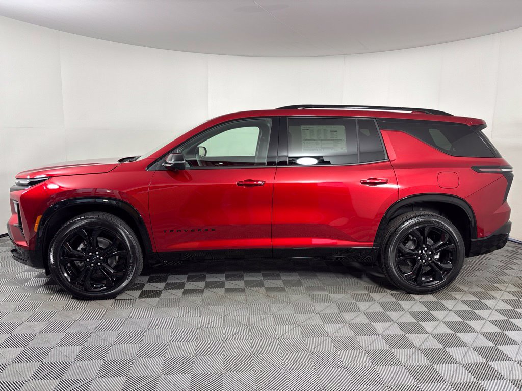 New 2027 Chevrolet Traverse RS w/ LPO, Floor Liner Package AWD/4WD image 2