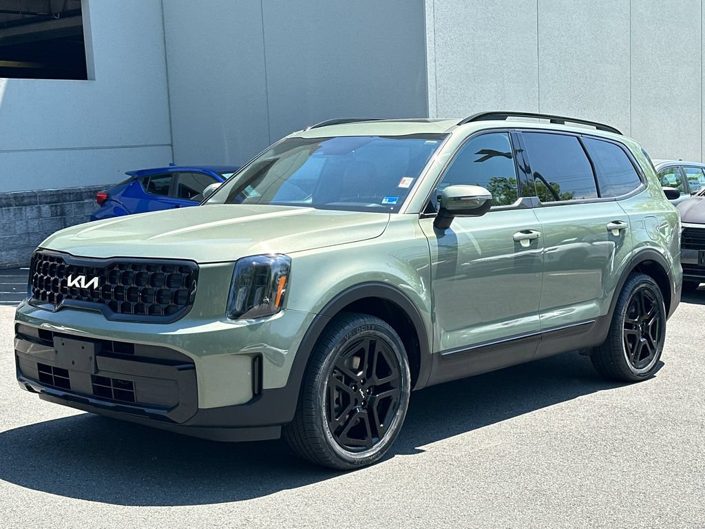 Used 2024 Kia Telluride EX X-Line AWD/4WD image 2
