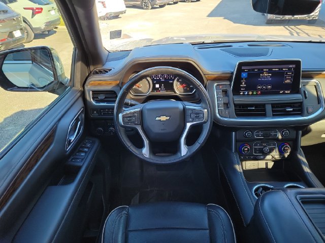 Used 2021 Chevrolet Tahoe Premier w/ Premium Package RWD image 12