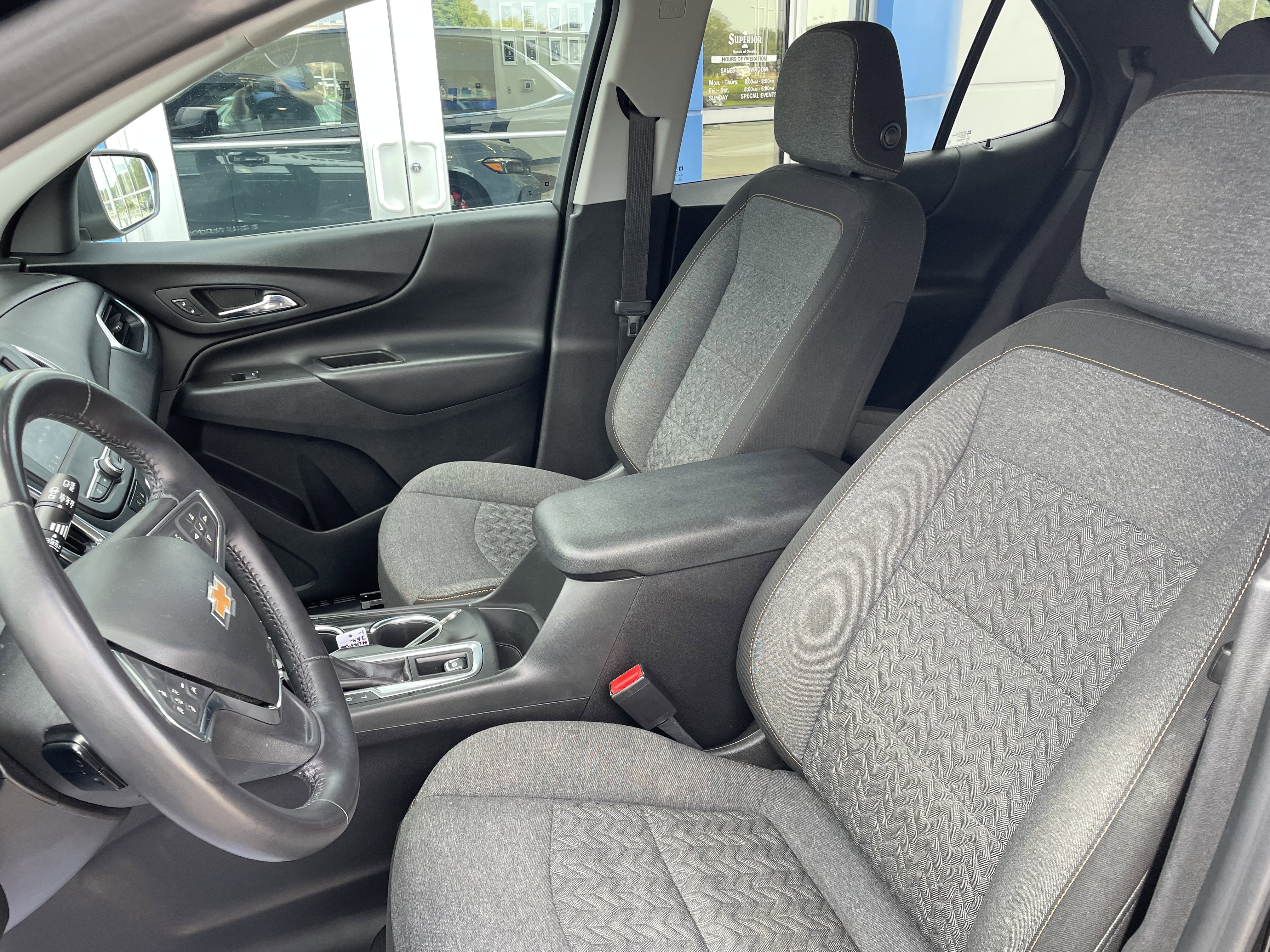 Used 2022 Chevrolet Equinox LT image 11