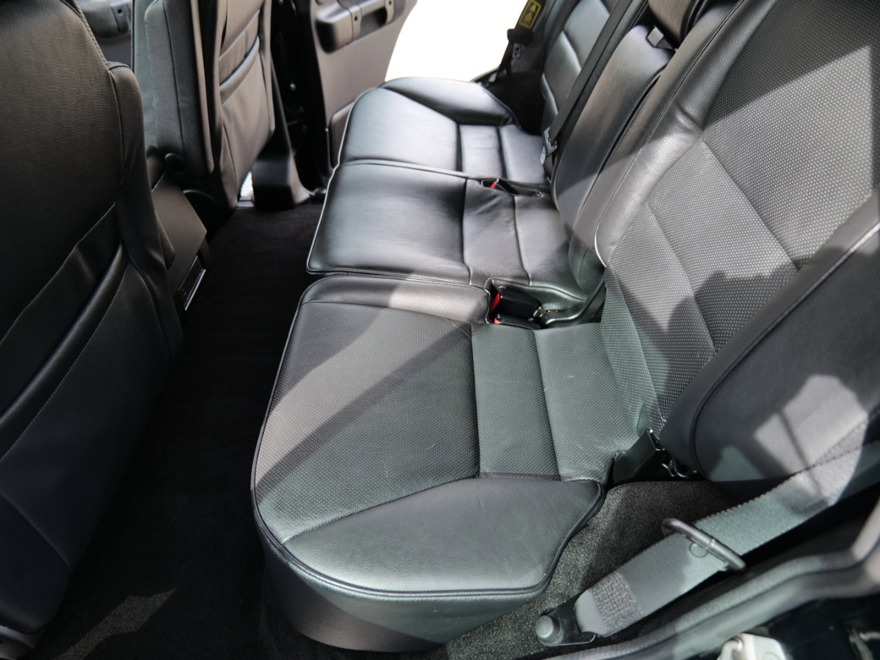 Used 2004 Land Rover Discovery SE image 43