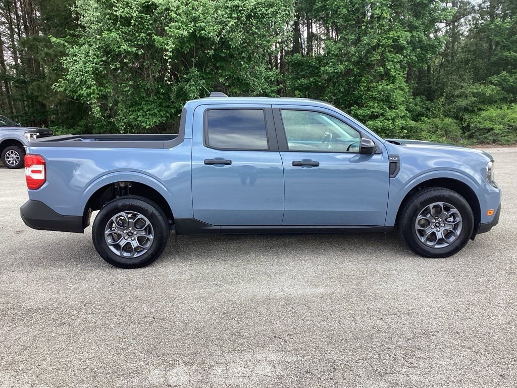 Used 2025 Ford Maverick XLT w/ XLT Luxury Package FWD image 4