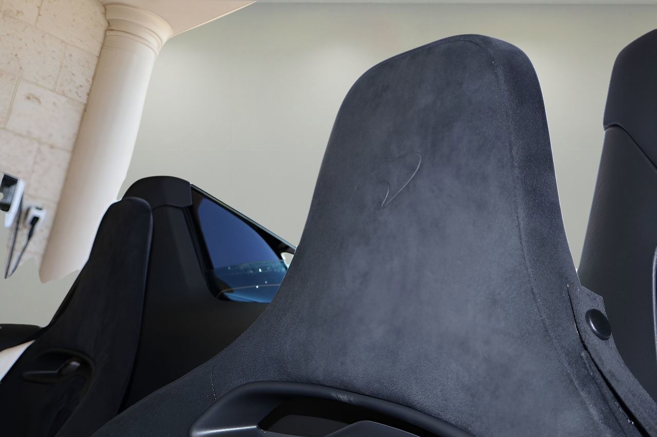 New 2026 McLaren Artura Spider RWD image 13