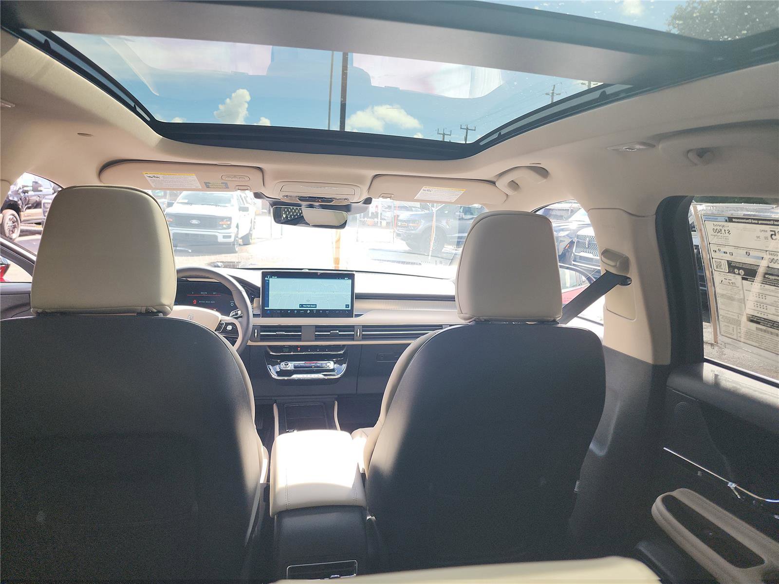 New 2026 Lincoln Corsair Premiere image 19