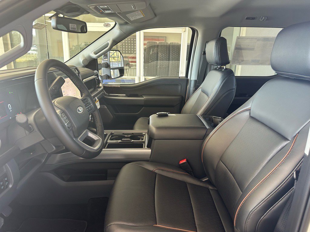 New 2026 Ford F250 Lariat w/ FX4 Off-Road Package image 21