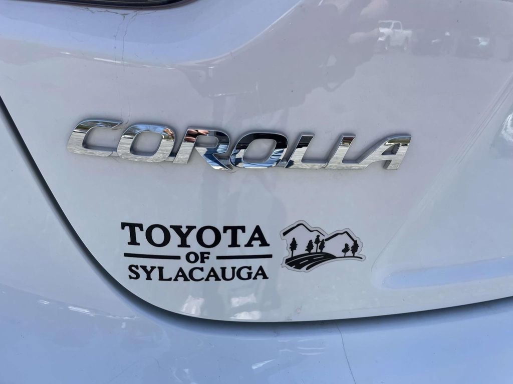 Used 2026 Toyota Corolla LE image 11