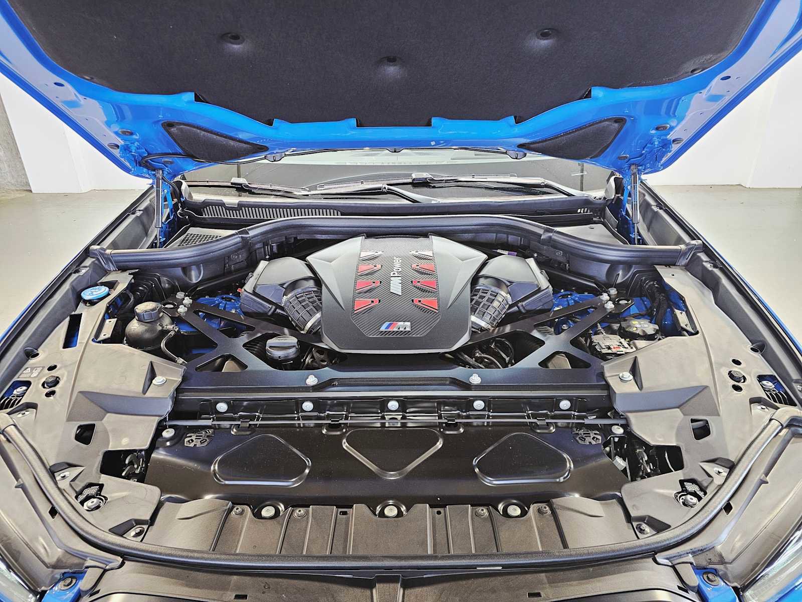 New 2026 BMW X5 M Competition w/ Executive Package image 9
