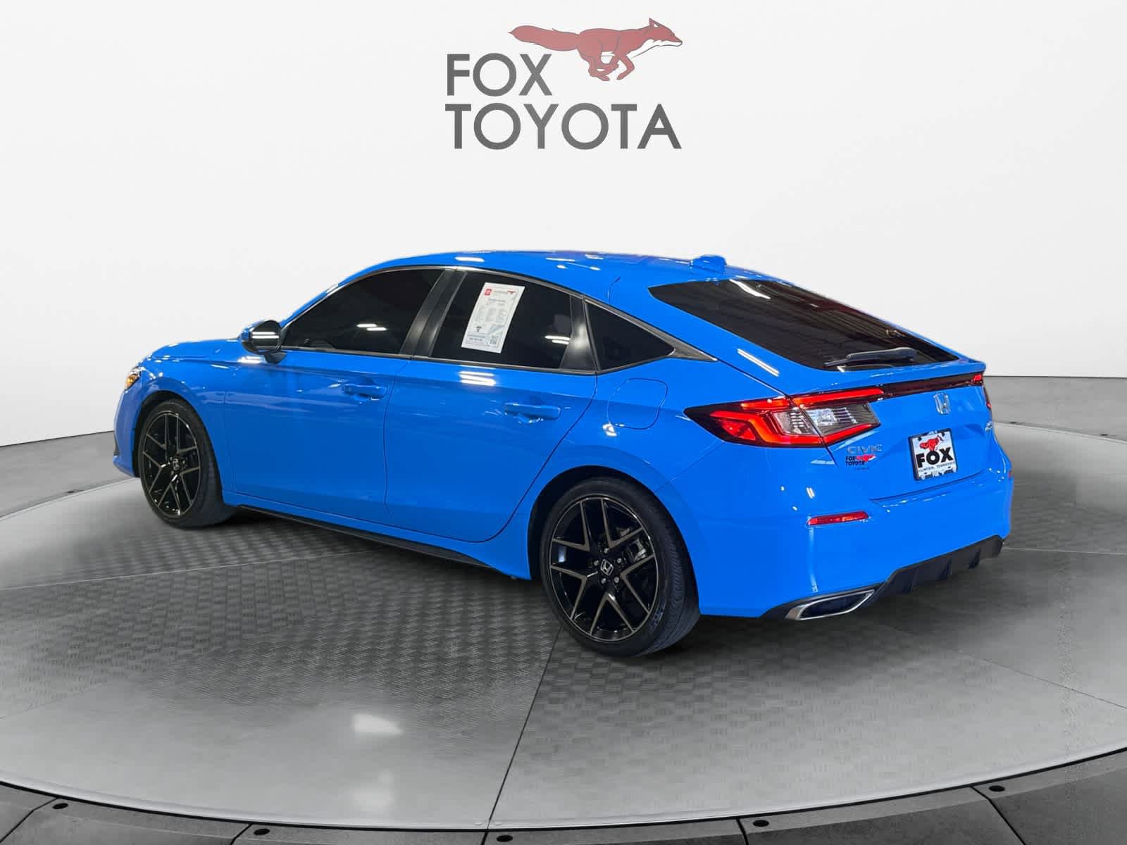 Used 2022 Honda Civic Sport Touring image 4