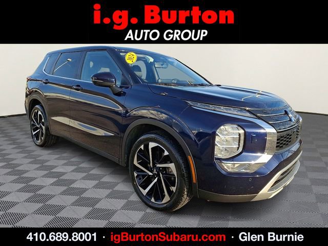 Used 2024 Mitsubishi Outlander SE