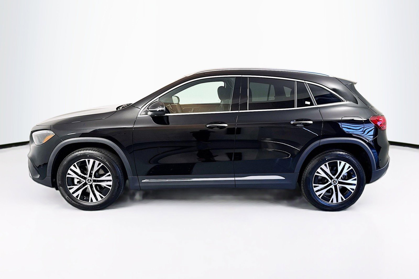 New 2025 Mercedes-Benz GLA 250 image 8