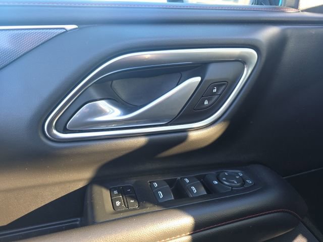 Used 2021 Chevrolet Suburban RST image 12