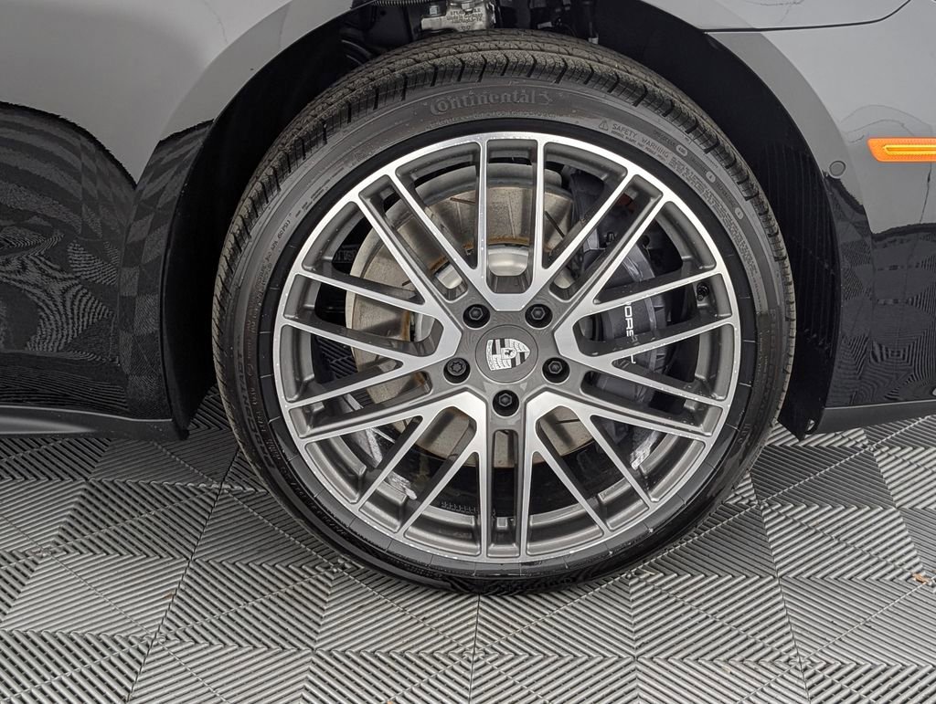 New 2026 Porsche Panamera 4 image 14