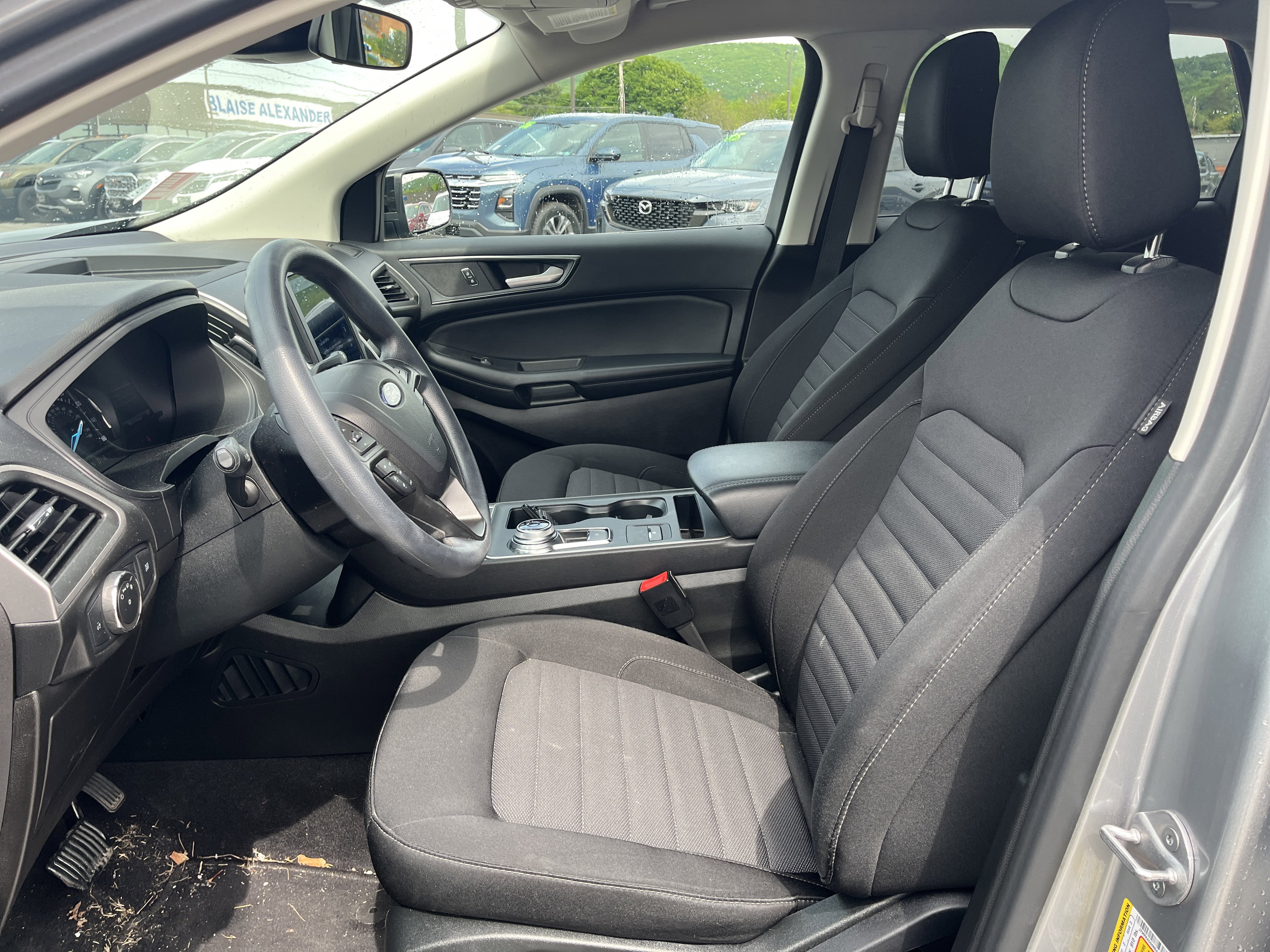Used 2022 Ford Edge SE w/ Black Appearance Package AWD/4WD image 12