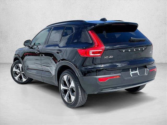 Used 2024 Volvo XC40 B5 Plus AWD/4WD image 13