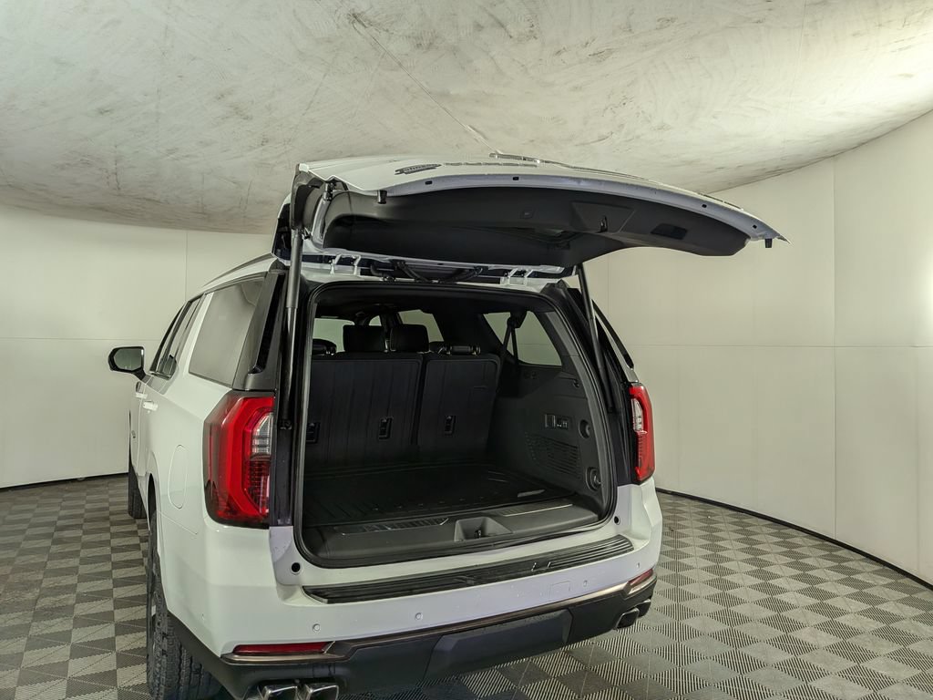 New 2026 GMC Yukon XL AT4 Ultimate w/ LPO, Floor Liner Package AWD/4WD image 2