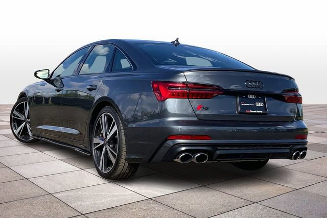 Used 2022 Audi S6 Premium Plus image 11