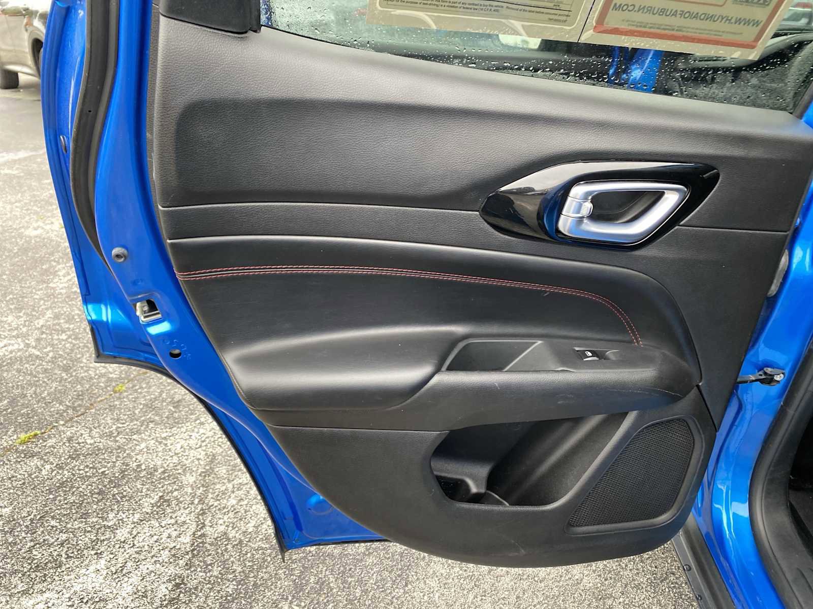 Used 2024 Jeep Compass Trailhawk AWD/4WD image 30