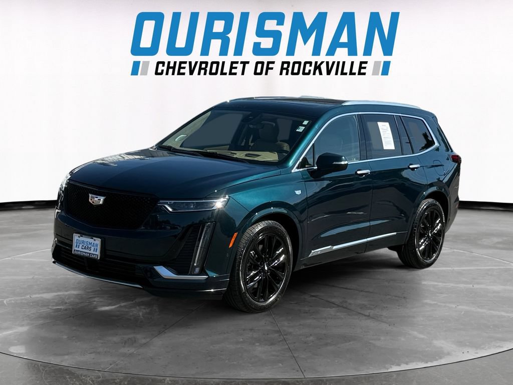 Used 2024 Cadillac XT6 Premium Luxury w/ Platinum Package FWD image 2