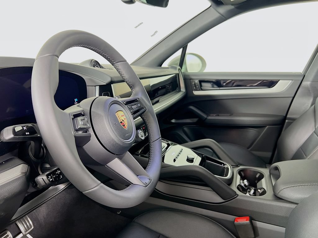 New 2026 Porsche Cayenne S AWD/4WD image 4