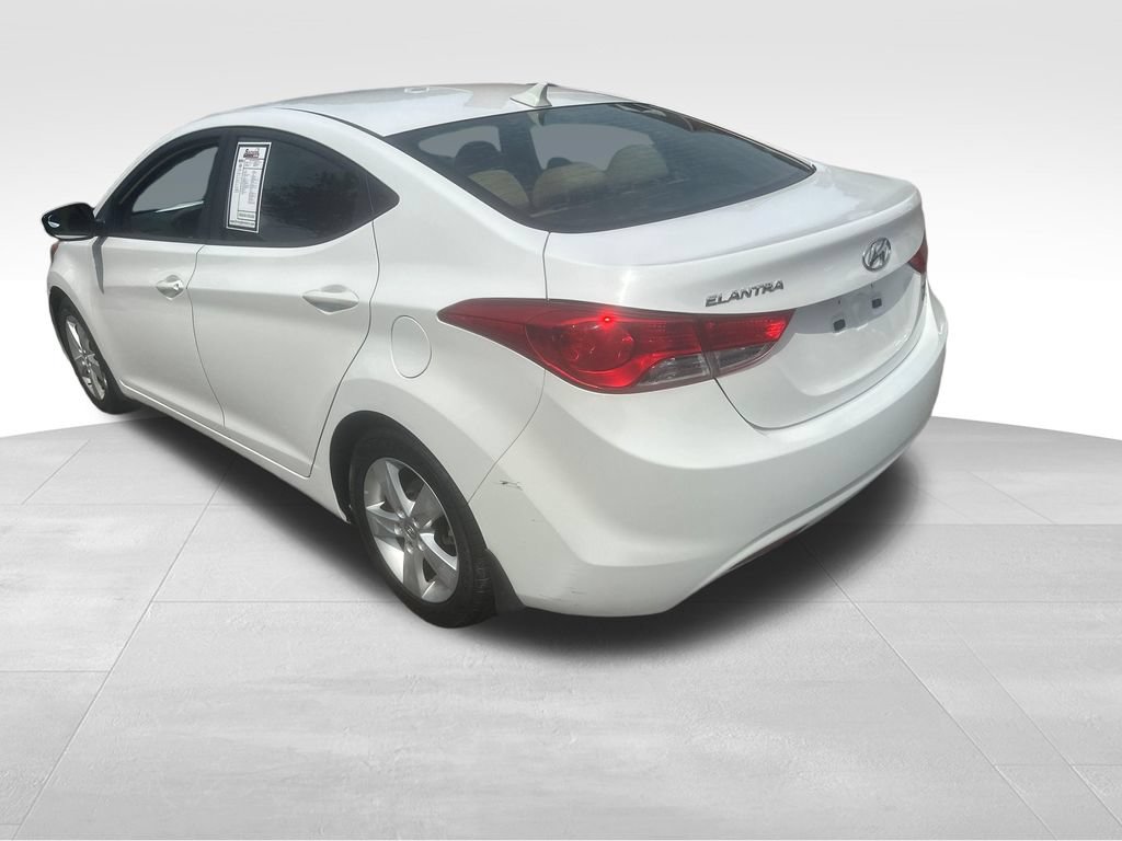 Used 2013 Hyundai Elantra GLS w/ Preferred Pkg FWD image 17