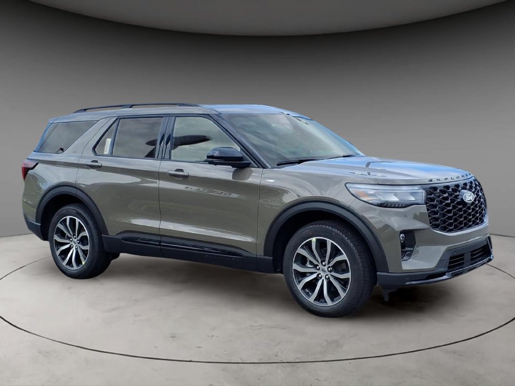 New 2027 Ford Explorer ST-Line AWD/4WD image 5