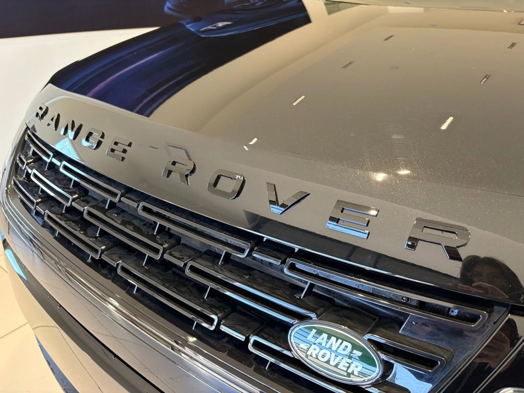 New 2026 Land Rover Range Rover Evoque S AWD/4WD image 9
