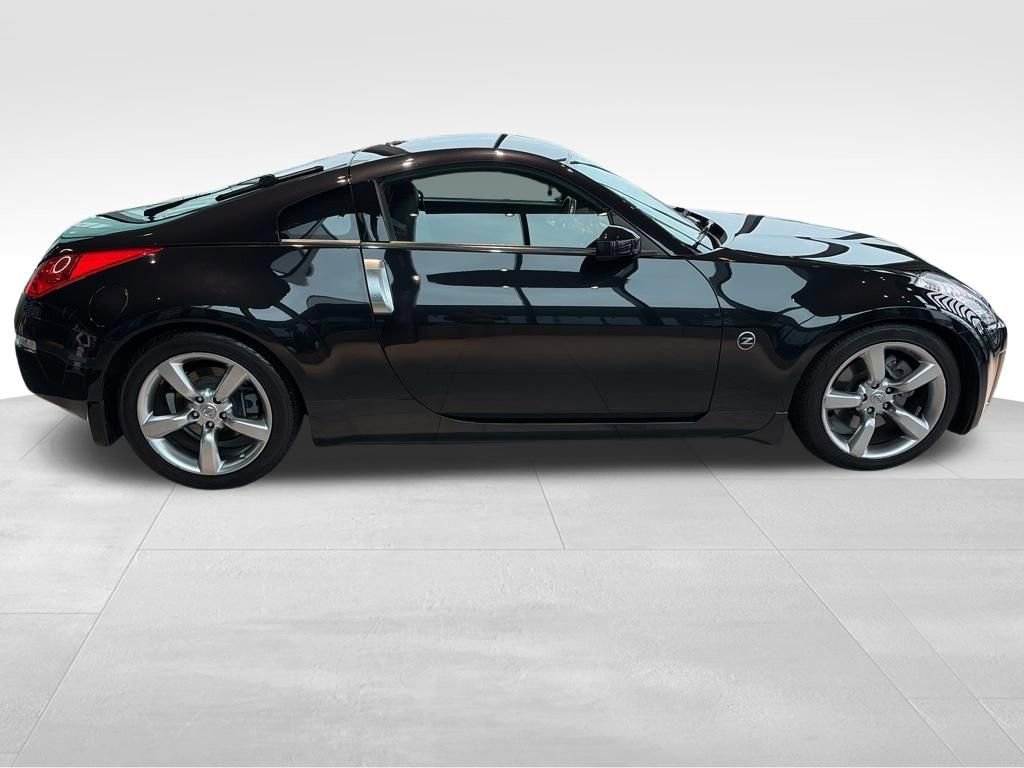 Used 2008 Nissan 350Z Touring w/ Cargo Convenience Pkg image 22