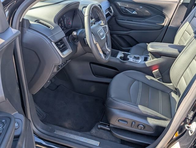 Used 2022 GMC Terrain Denali image 6