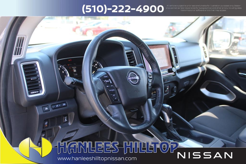 Used 2023 Nissan Frontier SV w/ SV Convenience Package image 11