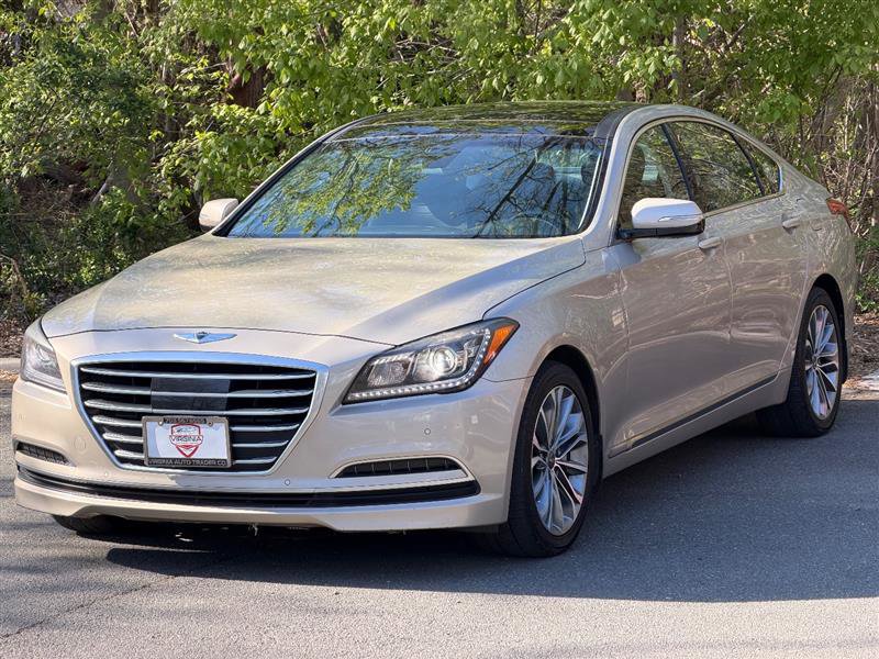 Used 2015 Hyundai Genesis 3.8 w/ Option Group 03 image 2