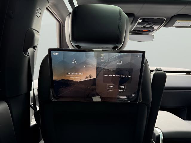 New 2026 Land Rover Range Rover Long Wheelbase Autobiography image 35