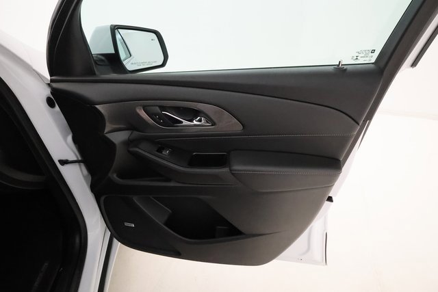 Used 2022 Chevrolet Traverse Premier image 24