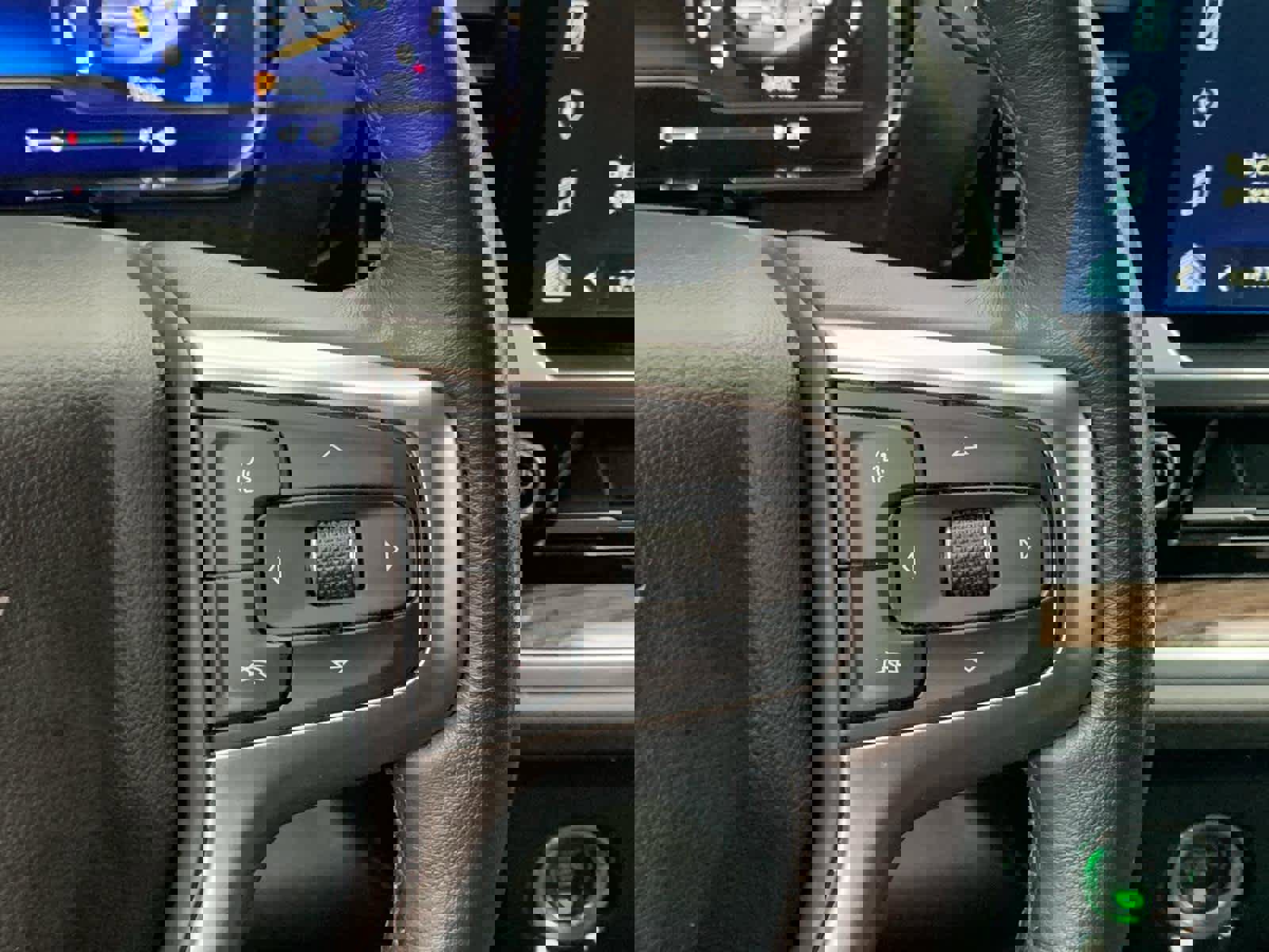 Certified 2022 Chevrolet Silverado 1500 LT image 19