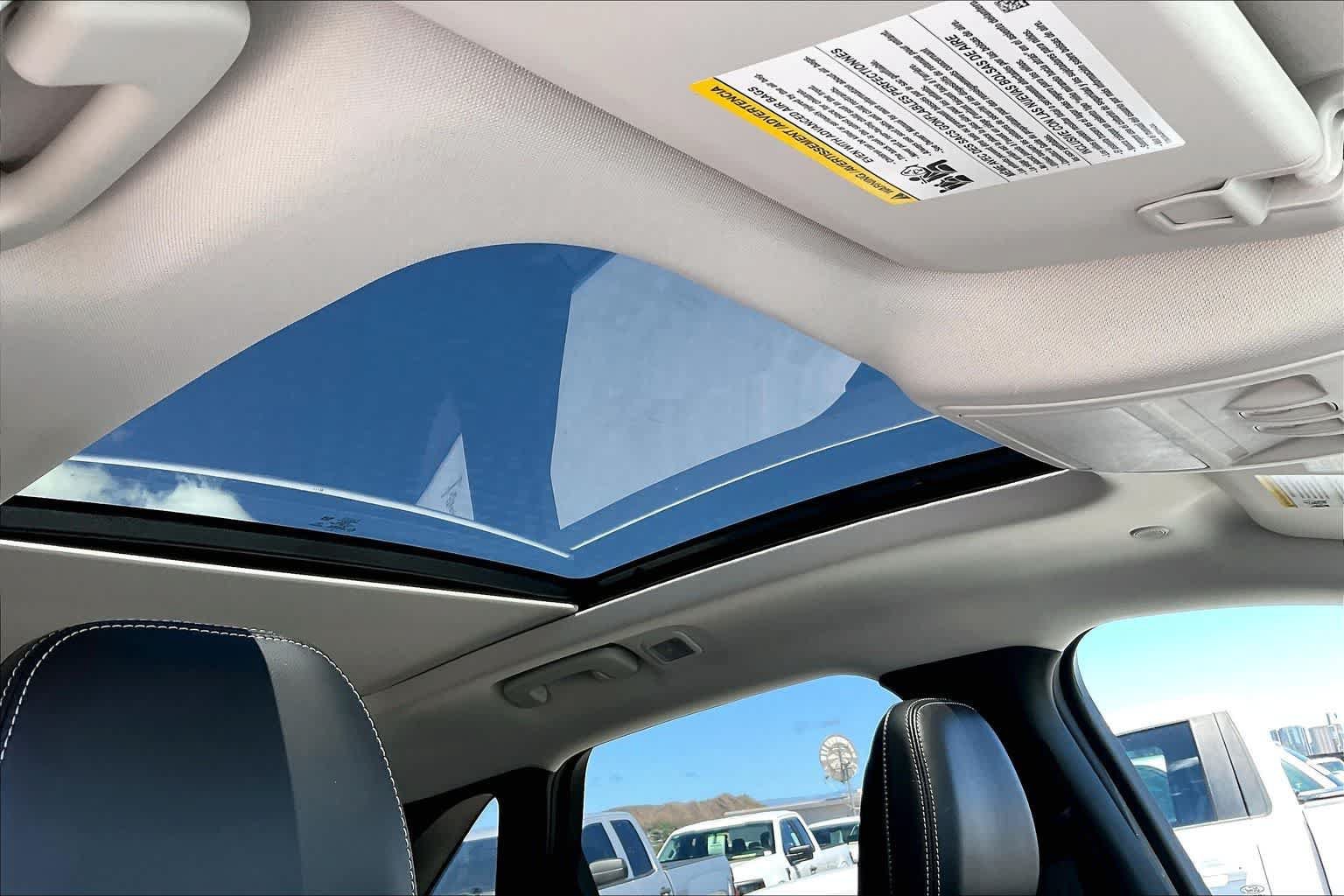 Used 2025 Ford Escape SE FWD image 30