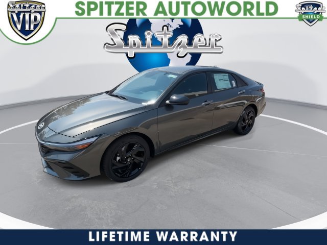 New 2026 Hyundai Elantra Sport FWD image 8