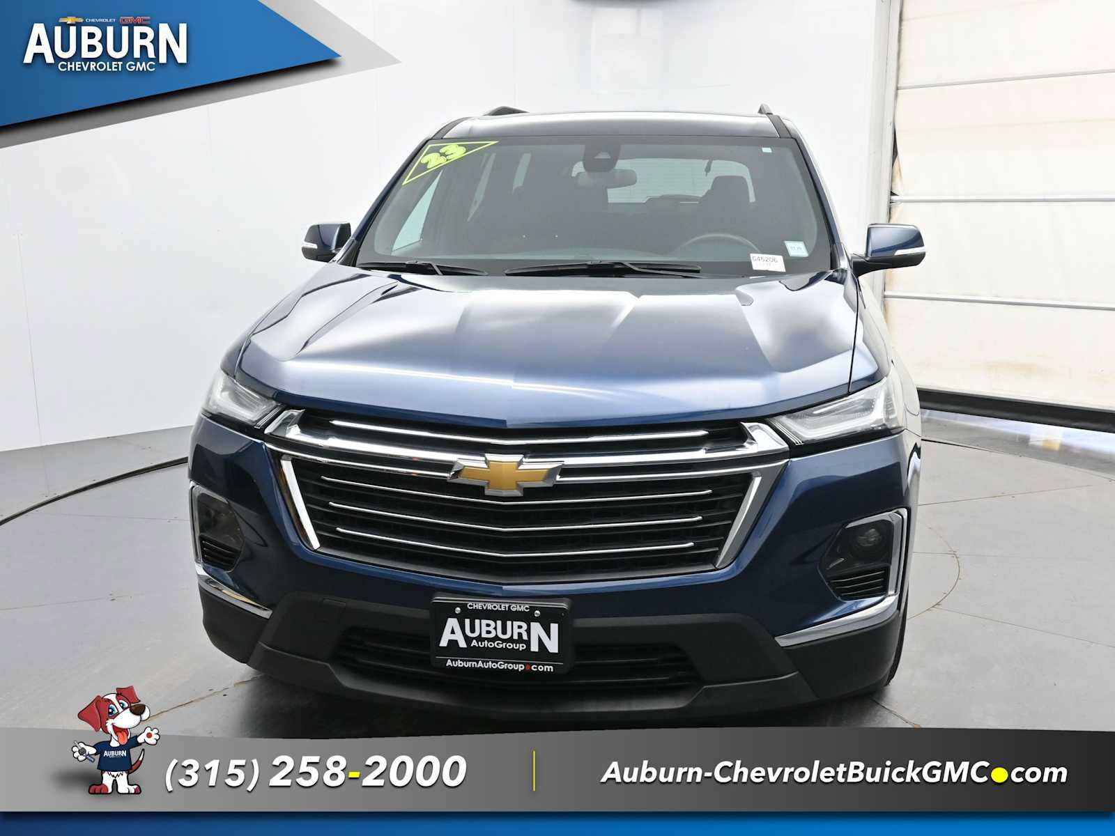 Used 2023 Chevrolet Traverse LT AWD/4WD image 3