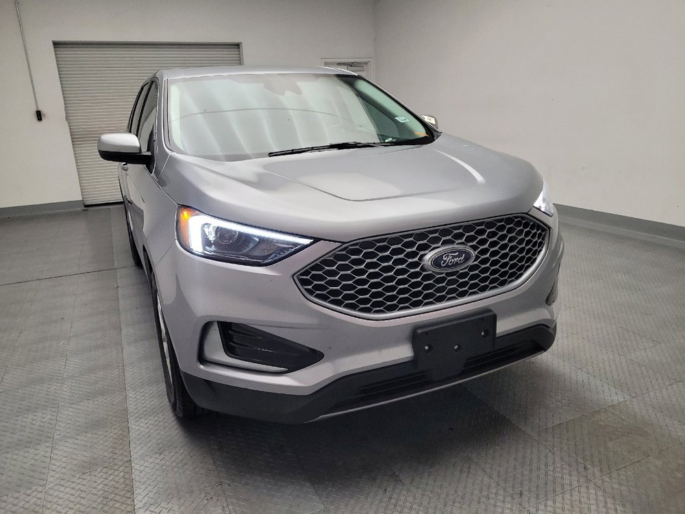 Used 2024 Ford Edge SEL image 14