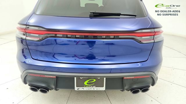 Used 2024 Porsche Macan image 12